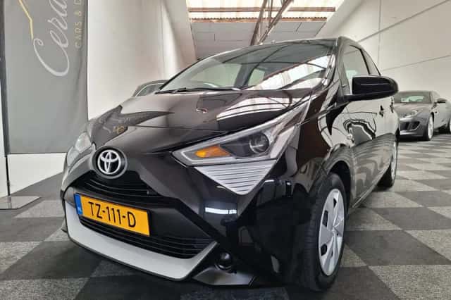 Toyota Aygo (2018) thumbnail 1