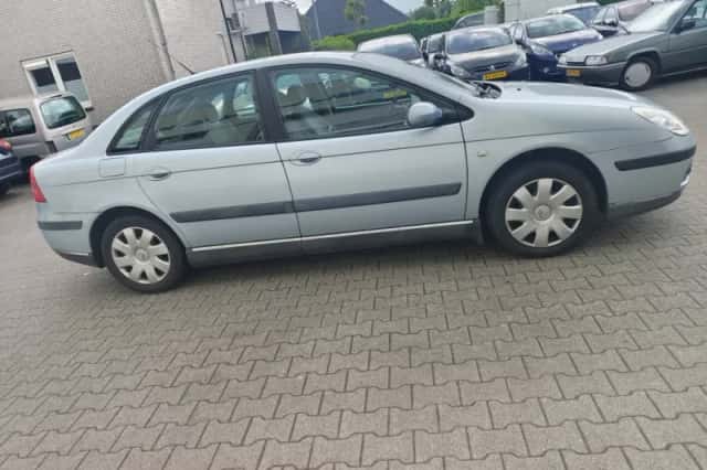 Citroën C5 (2005) thumbnail 4