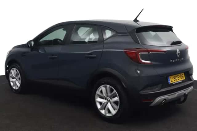 Renault Captur (2021) thumbnail 6