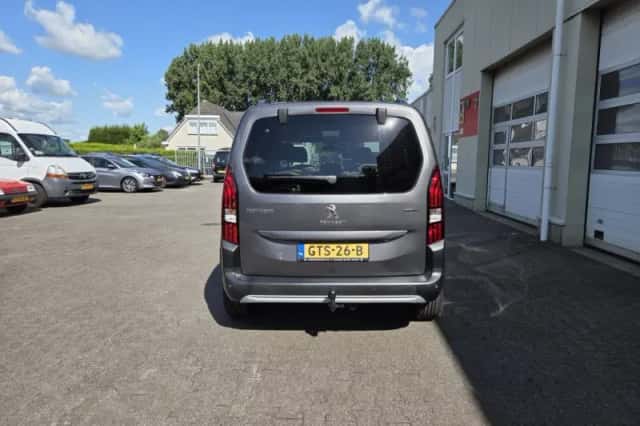 Peugeot Rifter (2019) thumbnail 6