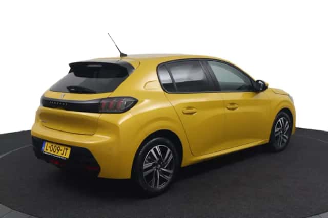 Peugeot 208 (2021) thumbnail 5