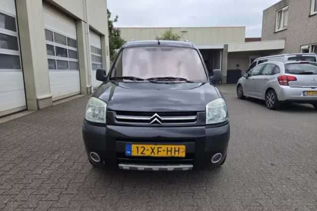 Citroën Berlingo (2007) thumbnail 2
