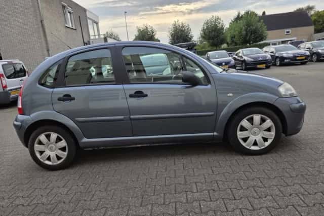 Citroën C3 (2006) thumbnail 4