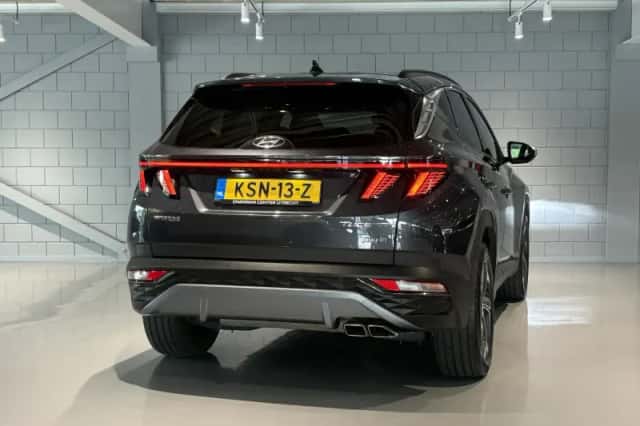 Hyundai Tucson (2021) thumbnail 4
