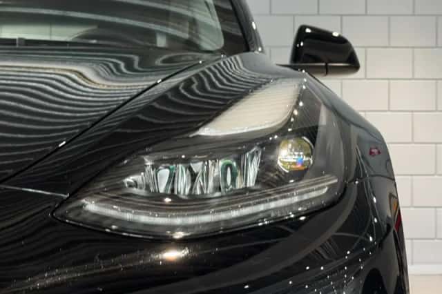 Tesla Model 3 (2022) thumbnail 5
