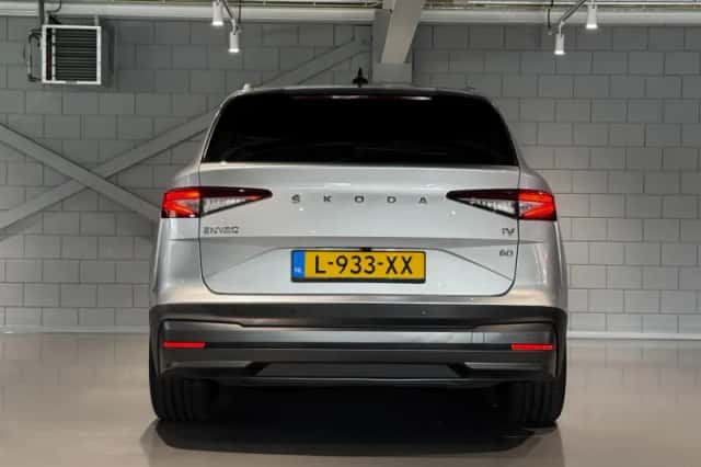 Škoda Enyaq (2021) thumbnail 6