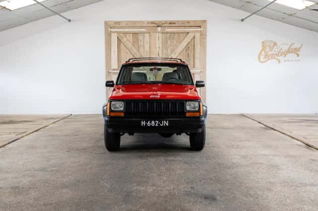 Jeep Cherokee (1996) thumbnail 5