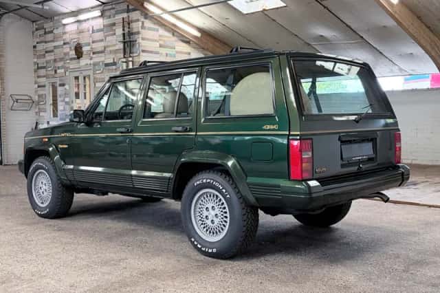Jeep Cherokee (1996) thumbnail 5