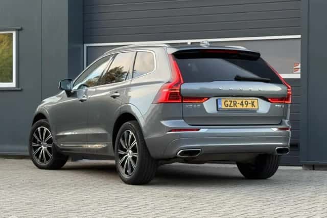 Volvo XC60 (2017) thumbnail 5
