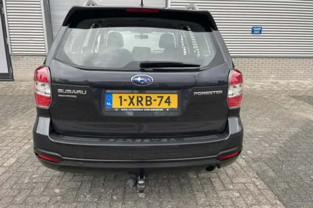 Subaru Forester (2014) thumbnail 6