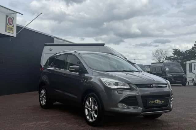 Ford Kuga (2014) thumbnail 6