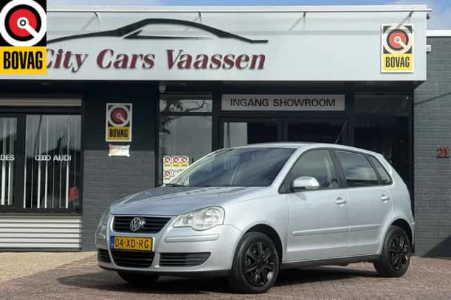 Volkswagen Polo (2007) thumbnail 1