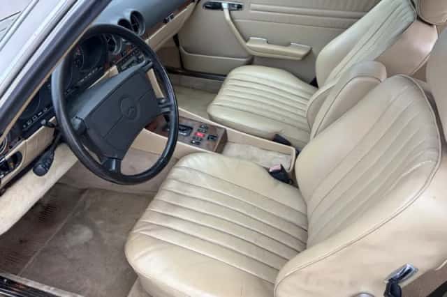 Mercedes-Benz SL-Klasse (1986) thumbnail 3