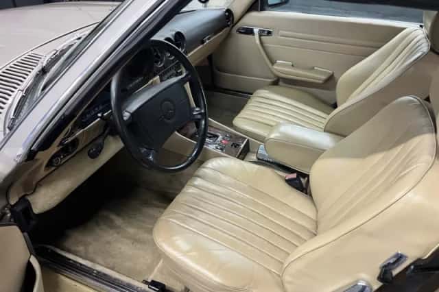 Mercedes-Benz SL-Klasse (1986) thumbnail 5