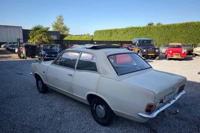 Vauxhall Viva (1969) thumbnail 5