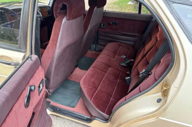 Saab 900 (1987) thumbnail 6