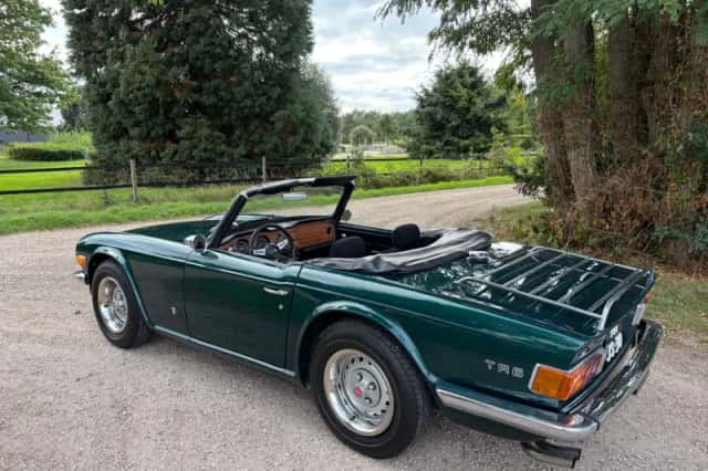 Triumph TR6 (1975) thumbnail 2