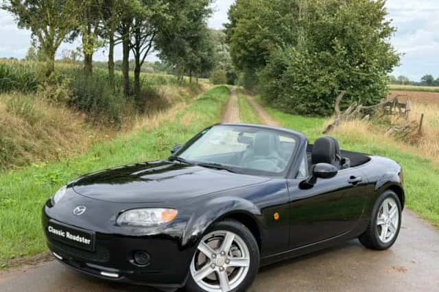 Mazda MX-5 (2006) thumbnail 1