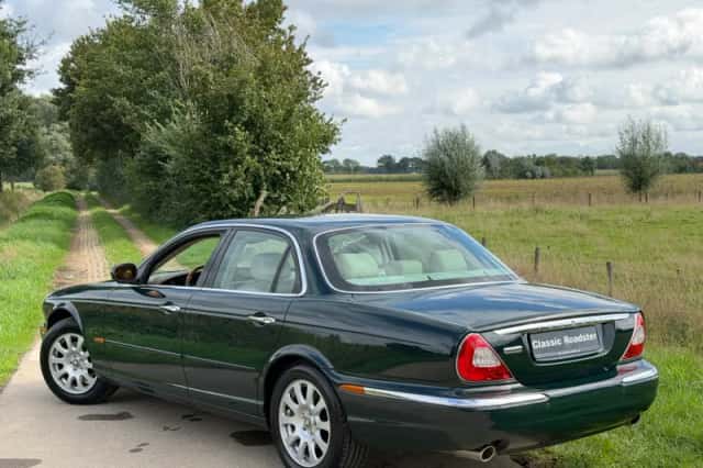 Jaguar XJ (2003) thumbnail 3
