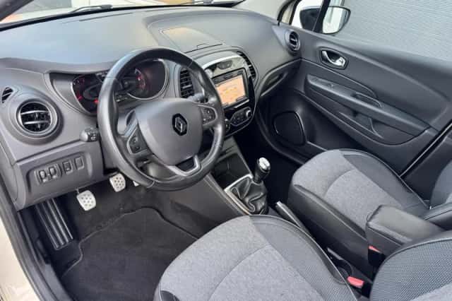 Renault Captur (2018) thumbnail 6