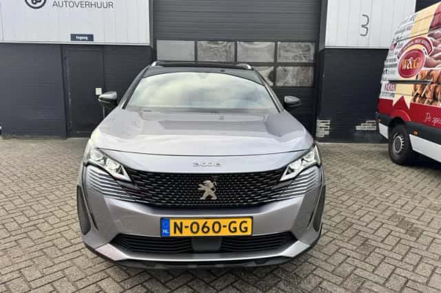 Peugeot 3008 (2021) thumbnail 3