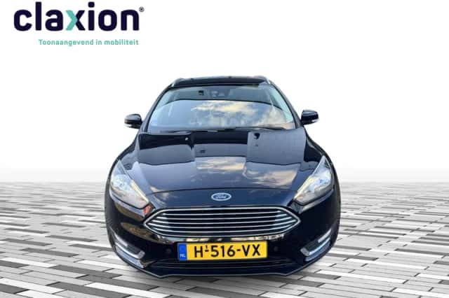 Ford Focus (2015) thumbnail 3