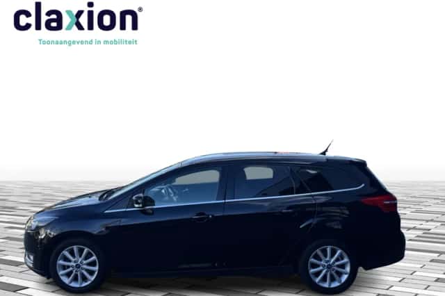 Ford Focus (2015) thumbnail 5