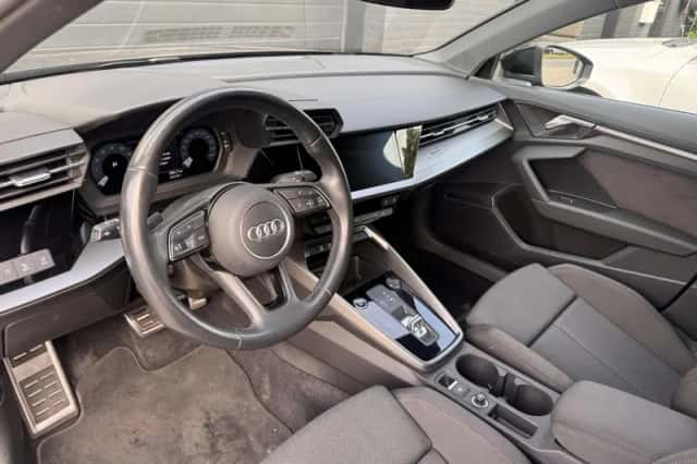 Audi A3 (2021) thumbnail 6