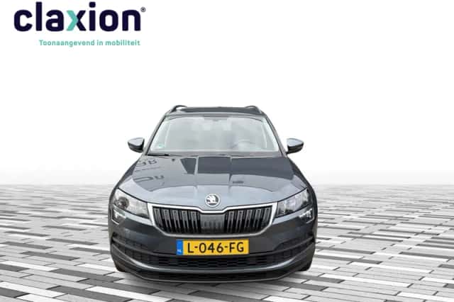 Škoda Karoq (2021) thumbnail 3