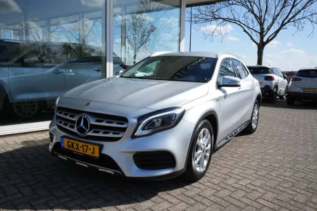 Mercedes-Benz GLA-Klasse (2019) thumbnail 1