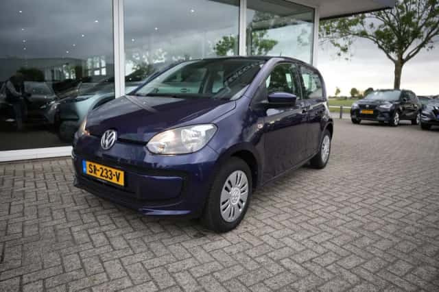 Volkswagen Up! (2016) thumbnail 1