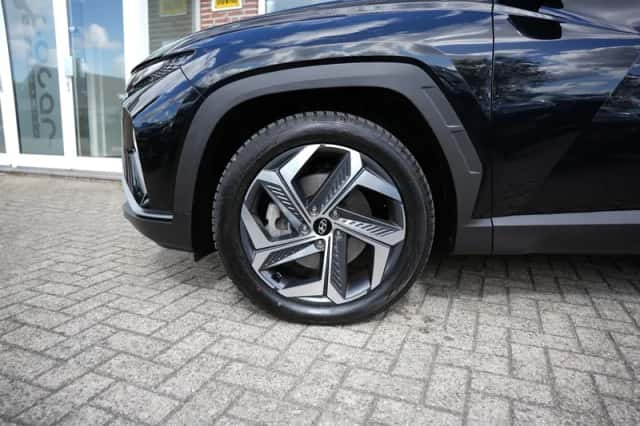 Hyundai Tucson (2022) thumbnail 4