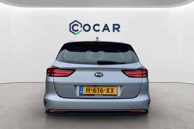 Kia Ceed (2020) thumbnail 4