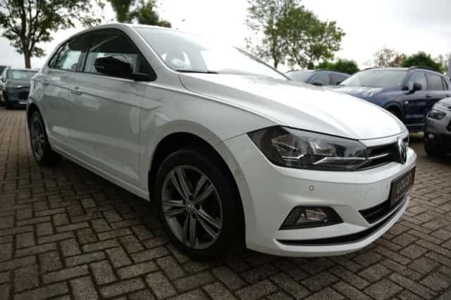 Volkswagen Polo (2019) thumbnail 2