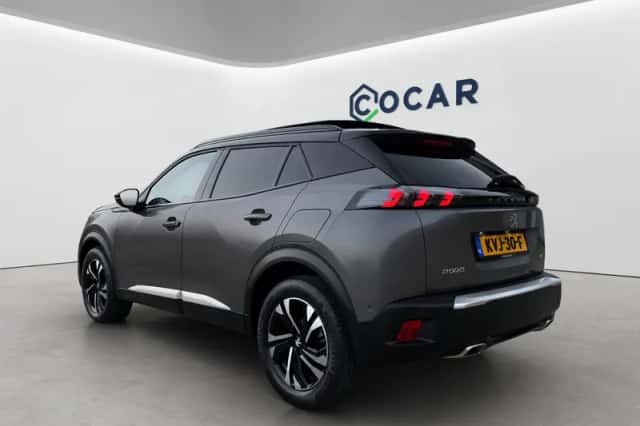 Peugeot 2008 (2021) thumbnail 3