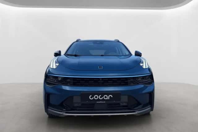 Lynk & Co 01 (2022) thumbnail 2