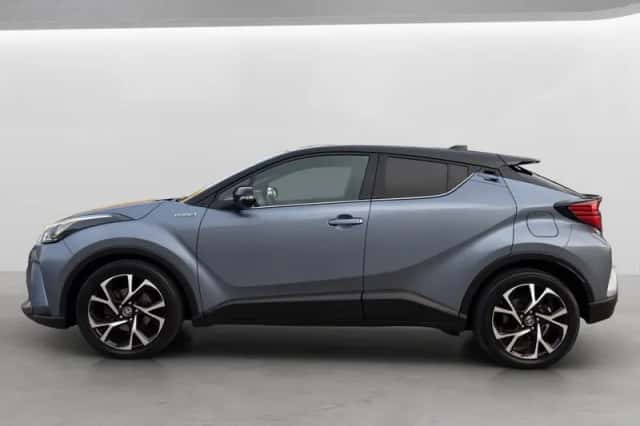 Toyota C-HR (2020) thumbnail 3