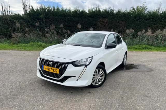 Peugeot 208 (2022) thumbnail 1