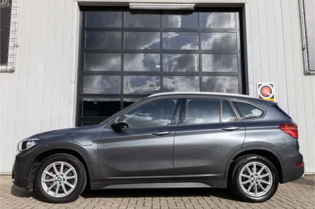 BMW X1 (2021) thumbnail 4