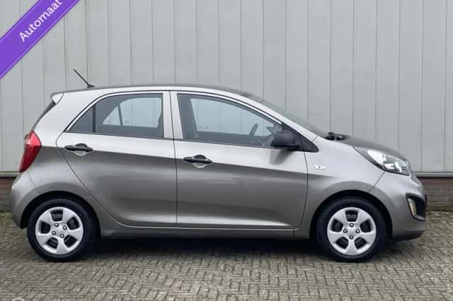 Kia Picanto (2011) thumbnail 2