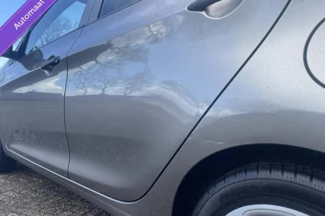 Kia Picanto (2011) thumbnail 6