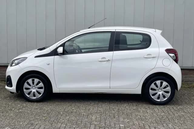 Peugeot 108 (2020) thumbnail 2