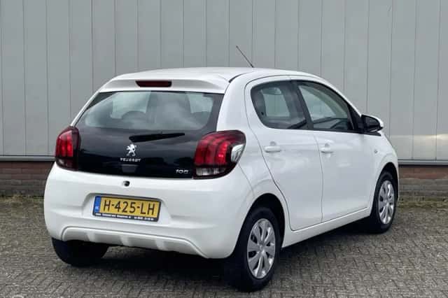 Peugeot 108 (2020) thumbnail 3