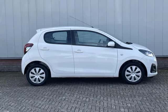 Peugeot 108 (2020) thumbnail 4