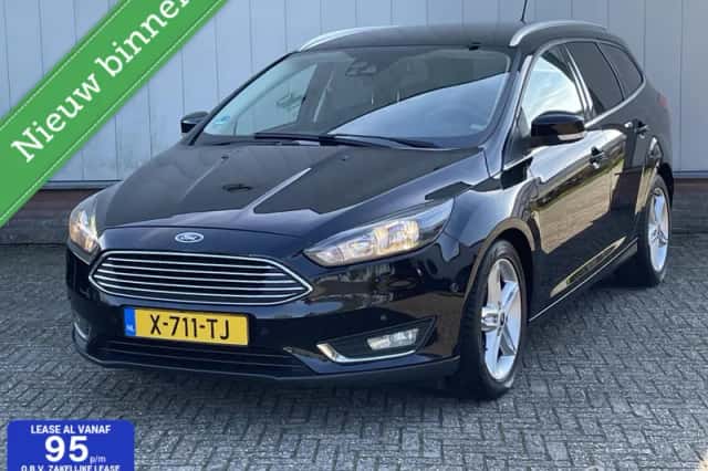 Ford Focus (2018) thumbnail 1