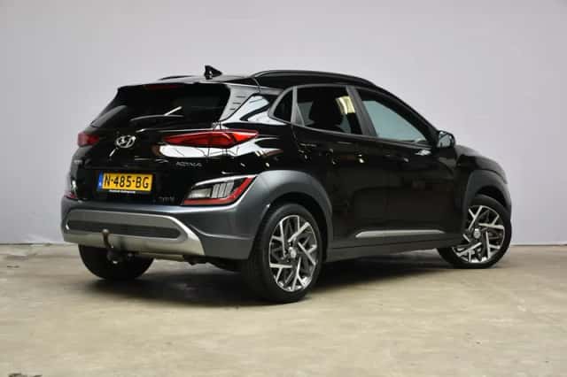 Hyundai Kona (2021) thumbnail 5