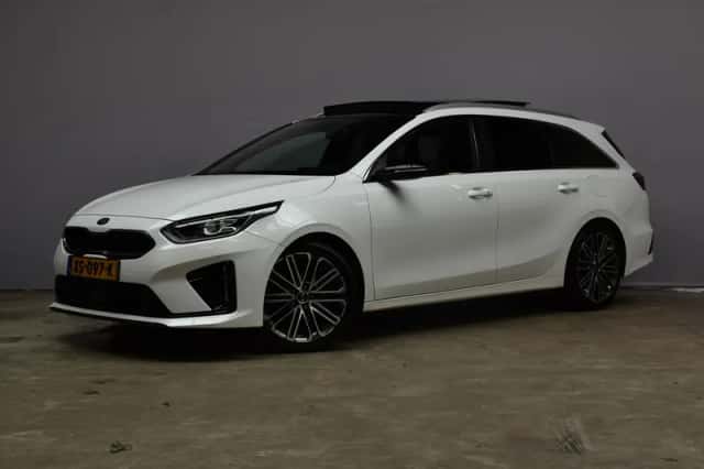 Kia Ceed (2019) thumbnail 1