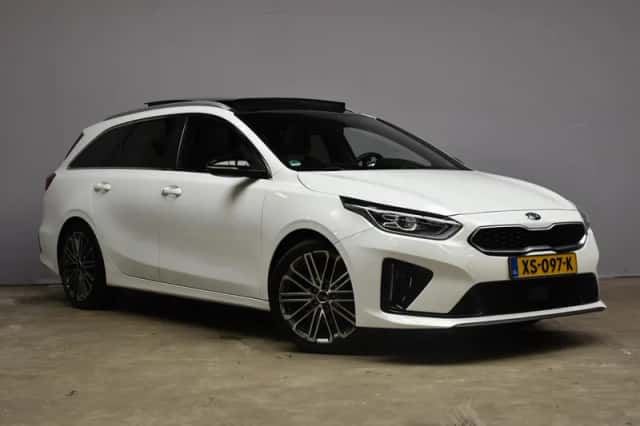 Kia Ceed (2019) thumbnail 3