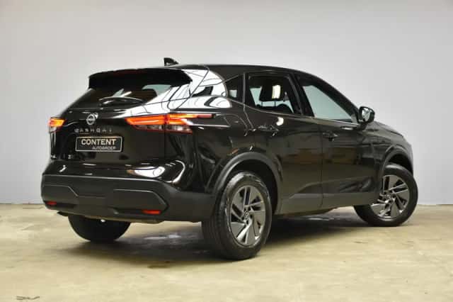 Nissan Qashqai (2023) thumbnail 5