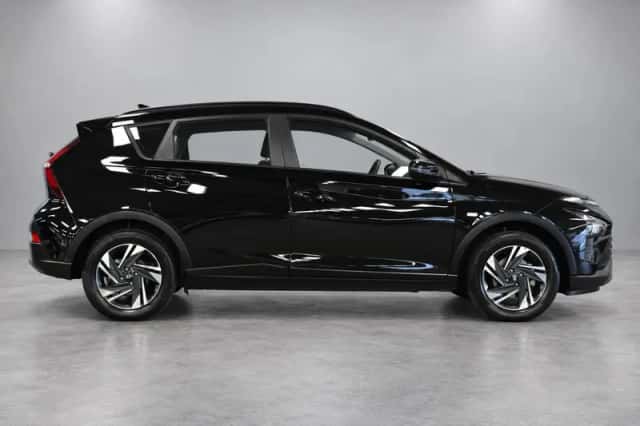 Hyundai Bayon (2022) thumbnail 5